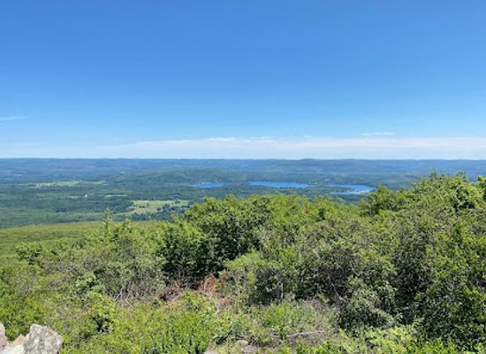 connecticut/bear-mountain/landmark/mount-riga-state-park