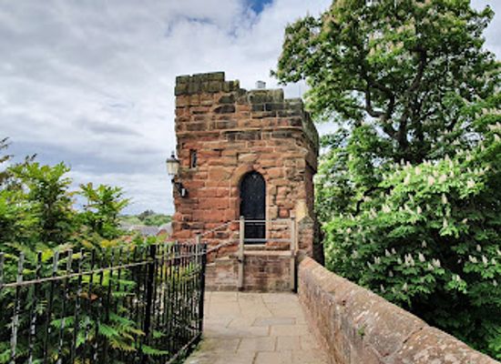 united-kingdom/chester/landmark/bonewaldesthorne-s-tower