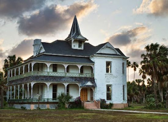 texas/brownsville/landmark/sabal-palm-sanctuary