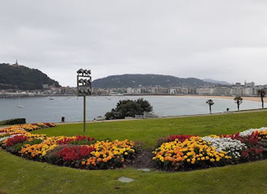 spain/san-sebastian/antiguo/landmark/miramar-jauregia