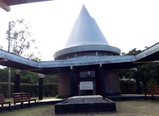 kenya/lake-victoria/landmark/tom-mboya-mausoleum