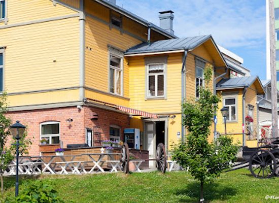 finland/jyvaskyla/landmark/toivola-old-courtyard