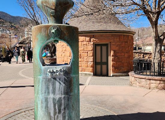 colorado/colorado-springs/manitou-springs/landmark/manitou-springs-colorado