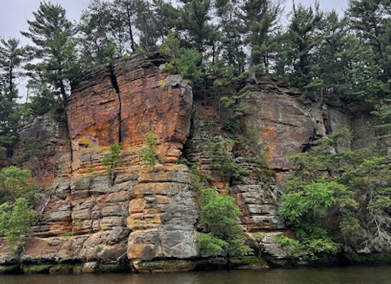 wisconsin/wisconsin-dells/landmark/lost-canyon-tours