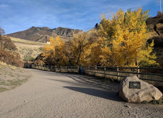 utah/salt-lake-city/landmark/the-railroad-monument
