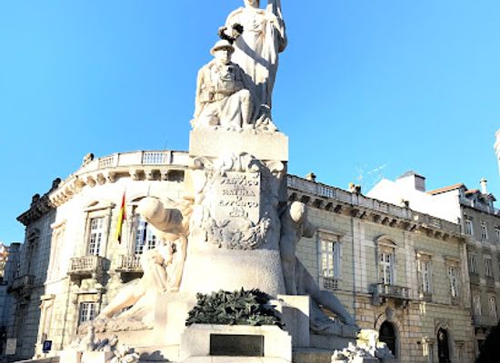 portugal/cascais/landmark/largo-da-assuncao