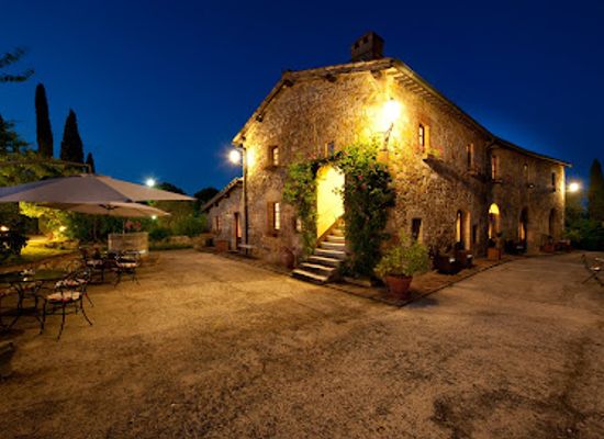 italy/val-d-orcia/landmark/sarna-residence