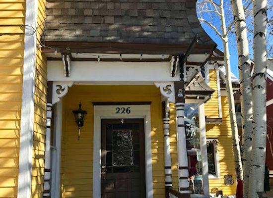 colorado/breckenridge-ski-resort/landmark/mountain-time-escape-rooms-paranormal-mystery-zoltar-speaks