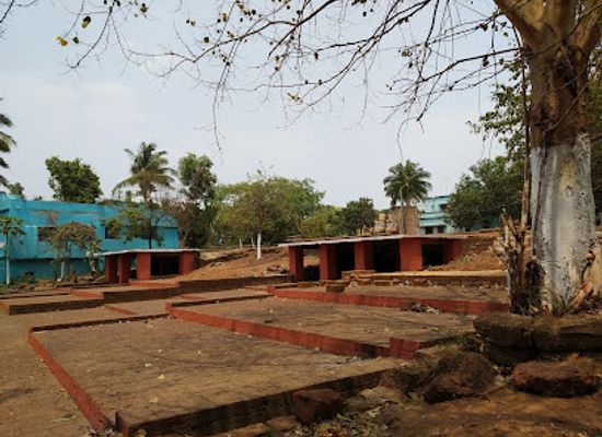 india/bhubaneswar/landmark/panchu-pandava-caves