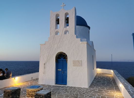 greece/cyclades/landmark/church-of-the-seven-martyrs