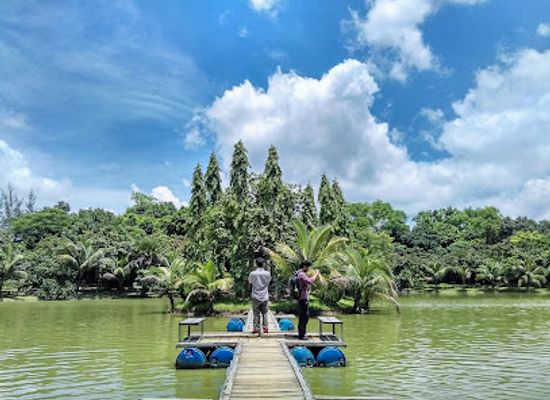 bangladesh/ganges-delta/landmark/zinda-park