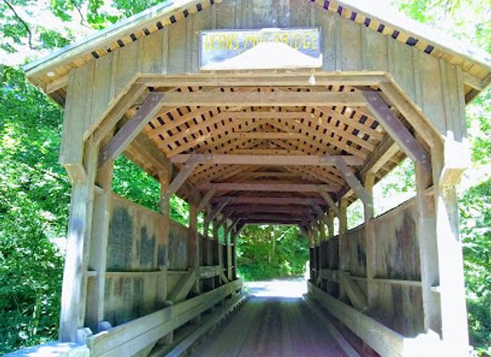 west-virginia/lewisburg/landmark/herns-mill-historic-covered-bridge
