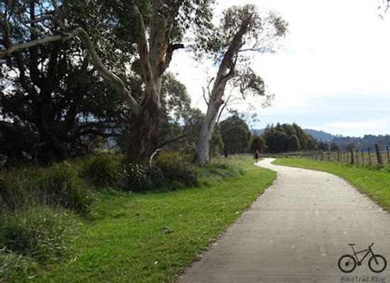 australia/southern-highlands/landmark/bong-bong-common