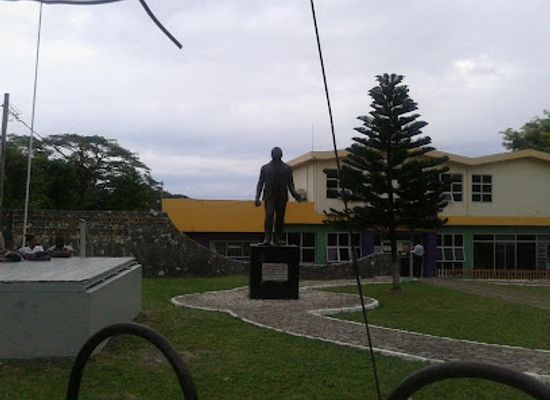 jamaica/runaway-bay/landmark/marcus-garvey-statue
