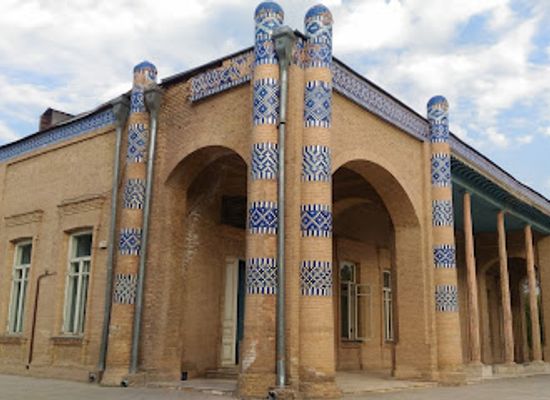 uzbekistan/khiva/landmark/nurullaboy-palace