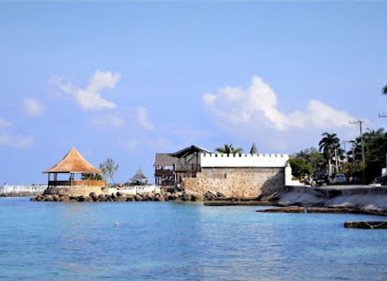 jamaica/montego-bay/ironshore/landmark/montego-bay-jamaica