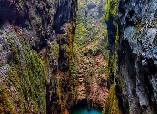 georgia/khevi/landmark/gabzaruli-lake