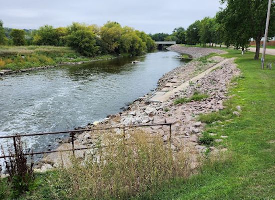 minnesota/mississippi-river-headwaters/landmark/headwaters-of-the-minnesota-river