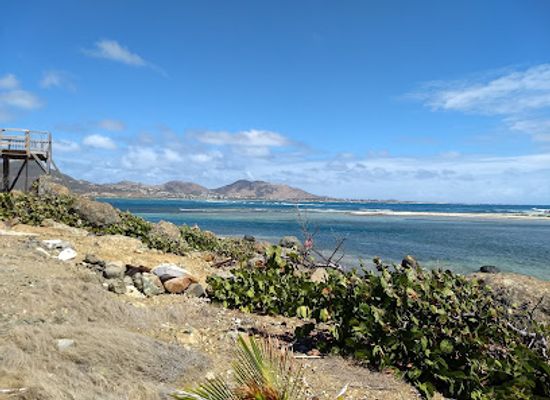 sint-maarten/cul-de-sac/landmark/rotary-lookout-point