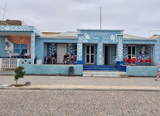 cabo-verde/vila-do-maio/landmark/centrum-sete-sois-sete-luas