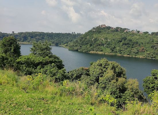 uganda/toro/landmark/amabere-caves