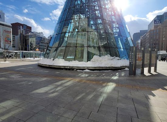 japan/sapporo/landmark/sapporo-station-south-square