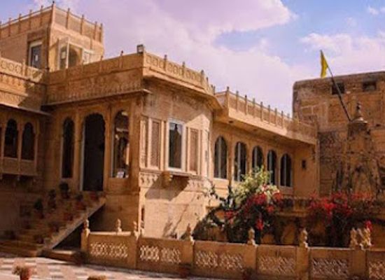 india/jaisalmer/landmark/the-thar-heritage-museum