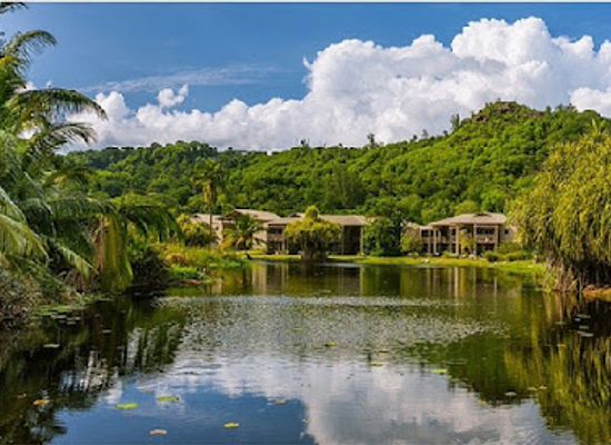 seychelles/baie-lazare/landmark/cafe-lazare