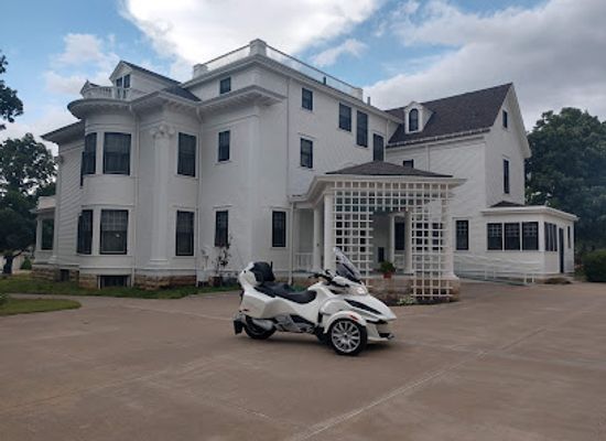 kansas/osage-cuestas/landmark/seelye-mansion