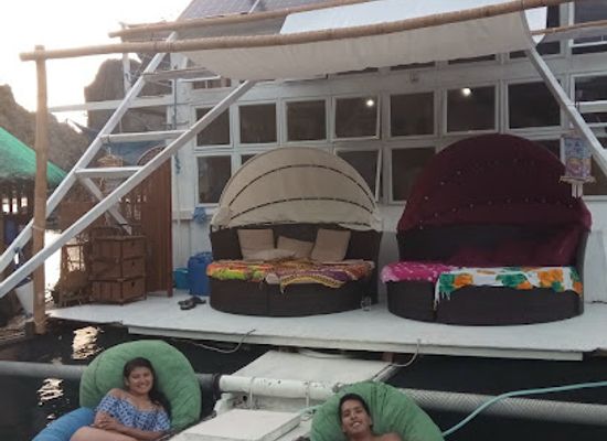 philippines/coron/landmark/paolyn-houseboats-coron-island