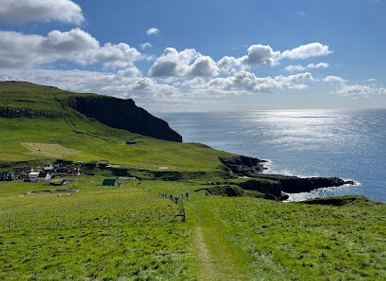 faroe-islands/tvoroyri/landmark/memorial-monument