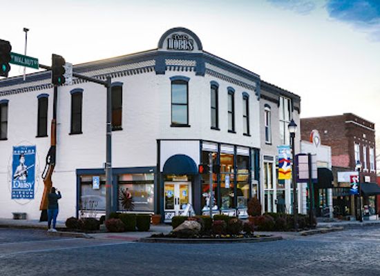 arkansas/rogers/landmark/daisy-airgun-museum