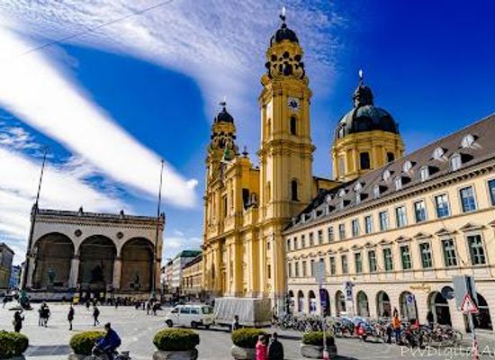 germany/munich/landmark/salvatorplatz