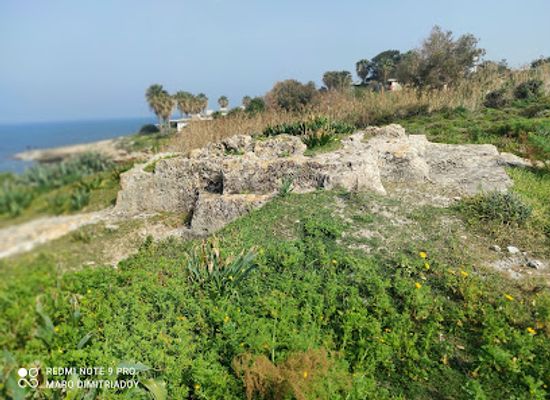 cyprus/kyrenia-district/landmark/lambousa-kenti-kralice-havuzlari