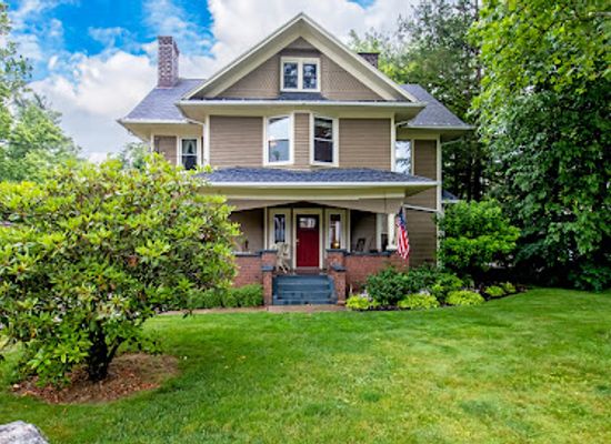 ohio/wooster/landmark/casa-mirabella-guest-house