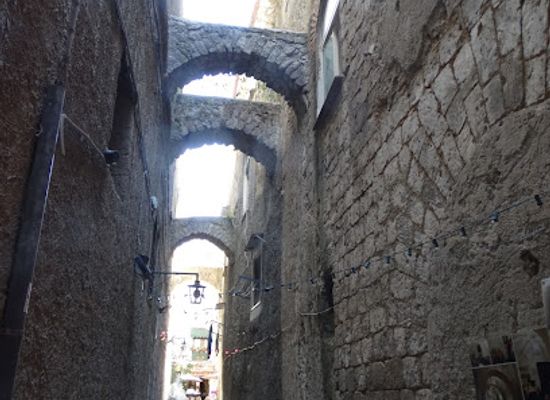 italy/sorrento/landmark/palazzo-correale
