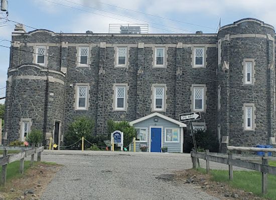 rhode-island/kent-county/landmark/the-monastery