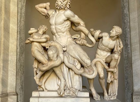 vatican-city/gregorian-etruscan-museum/landmark/paintings-gallery-of-the-vatican-museums