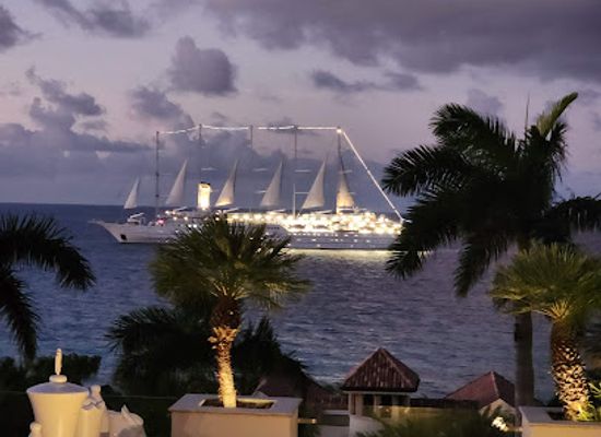 anguilla/long-bay-village/landmark/julian-s-a-tropical-french-bistro