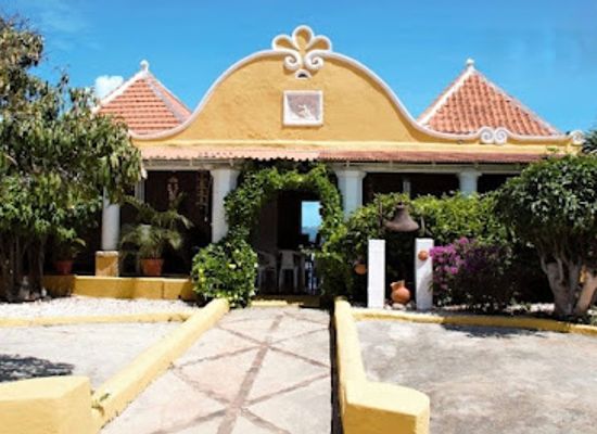 curacao/sta-catharina/landmark/landhuis-groot-sint-joris