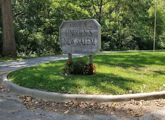 illinois/illinois-ozarks/landmark/lincoln-s-new-salem-state-historic-site
