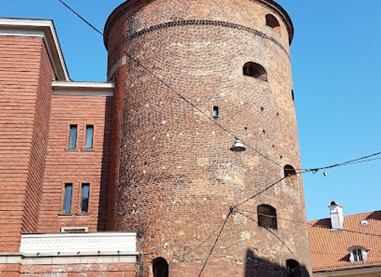 latvia/zemgale/landmark/latvian-war-museum
