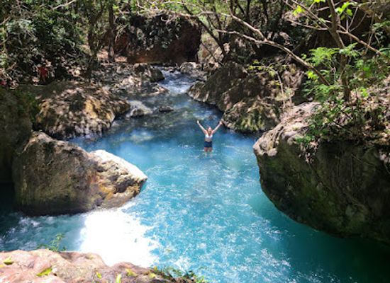 costa-rica/liberia/landmark/la-leona-waterfall-adventure-hike