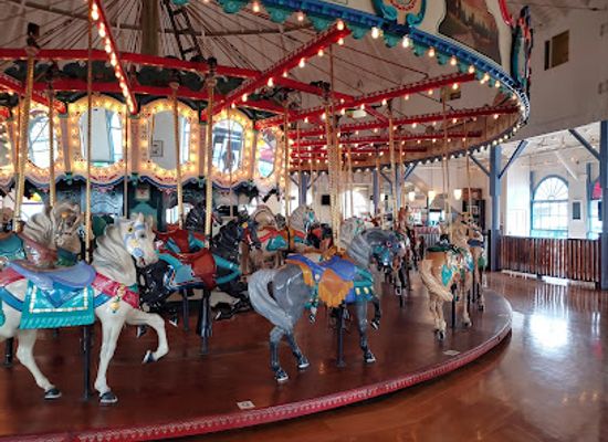 california/santa-monica/landmark/santa-monica-looff-hippodrome