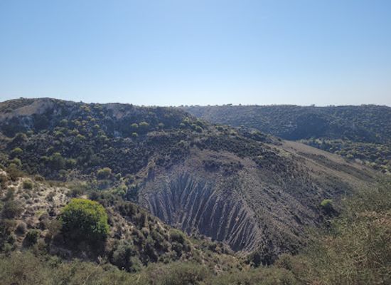 cyprus/paphos-forest/landmark/kathikas-moundiko-nature-trail