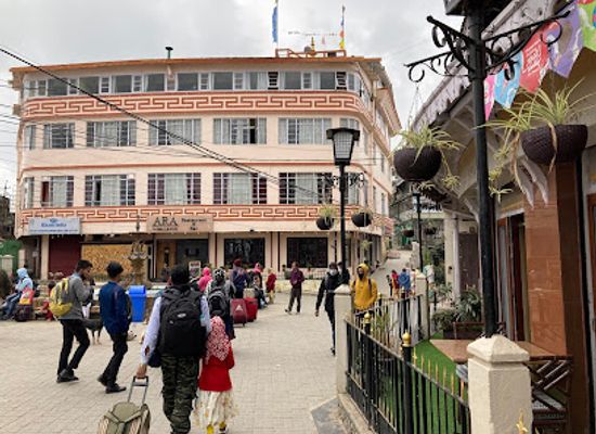 india/darjeeling/chowrasta/landmark/chowrasta-darjeeling