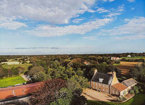 jersey/saint-mary/landmark/la-mare-wine-estate