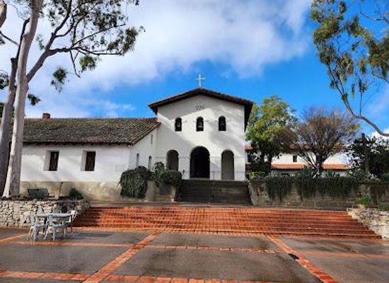 california/central-coast/landmark/mission-san-luis-obispo-de-tolosa