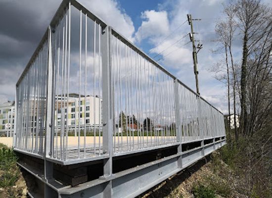 france/rhone-alpes/landmark/plateforme-sur-le-rhone