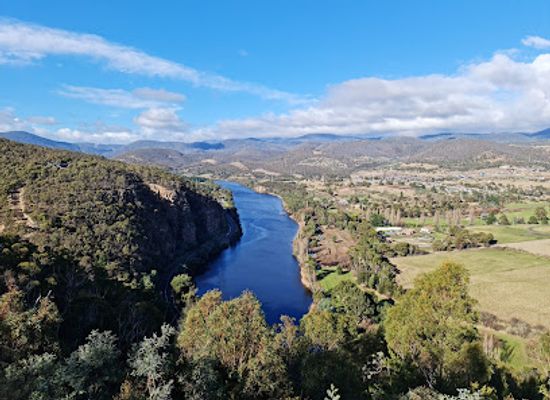 australia/tasmanian-wilderness/landmark/pulpit-rock-lookout